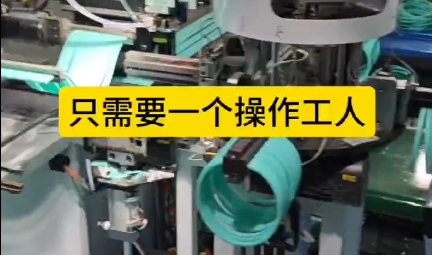 「视频」需要一人操作工作，日轻松剪切粘接8万多密封圈！